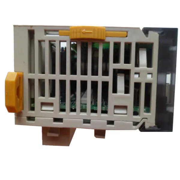 Contrôleur Omron CP1W-CIF12-V1 CP1WCIF12V1