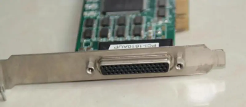 Advantech PCI-1610AUP Carte de communication PCI
