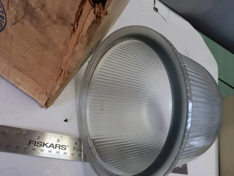 GLOBE APPLETON CLAIR PRISMATIQUE 200-300W