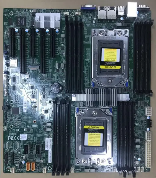 Carte mère SuperMicro H11DSi pour serveur