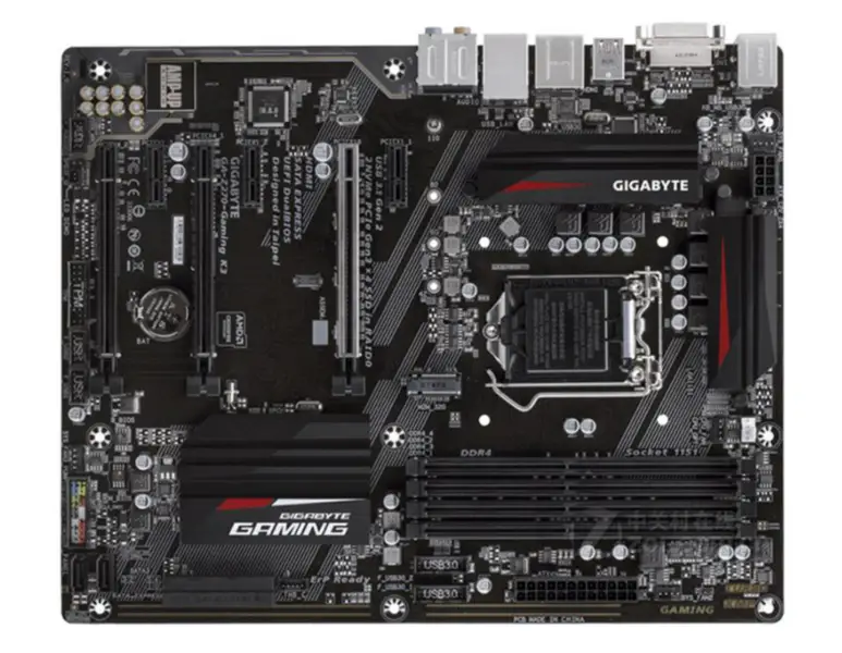 Carte mère Gigabyte GA-Z270-Gaming K3 LGA1151 DDR4