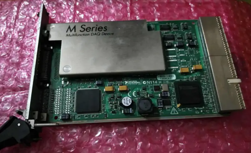 NI PXI-6251 Carte DAQ haute vitesse PXI