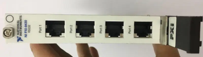 NI PXI-8430 2/4/8/16 RS232 Serial card for High-Speed Communication (carte série 2/4/8/16 RS232 pour communication à grande vitesse)