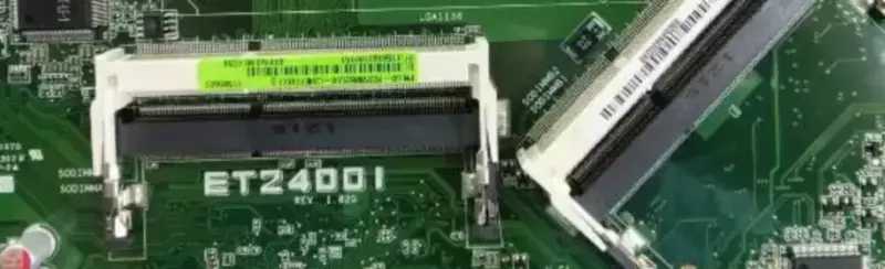 Carte mère Asus ET2400I