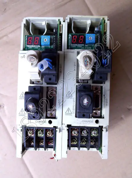 Moteur MITSUBISHI MR-J2S-20B 200W