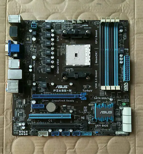 Carte mère Asus F2A85-M