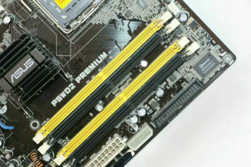 Carte mère Asus 90MBB2B5G0EAY P5WD2 Premium iLife Series ATX