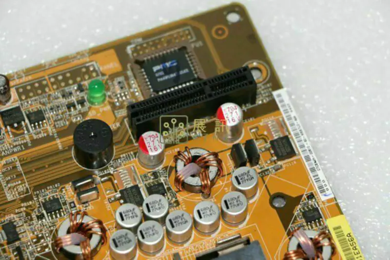 Carte mère Asus T3-P5945GCX