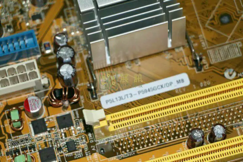 Carte mère Asus T3-P5945GCX
