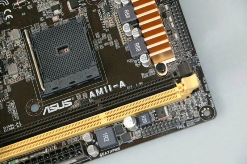Carte mère Asus AM1I-A