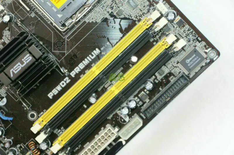 Carte mère Asus P5WD2Premium