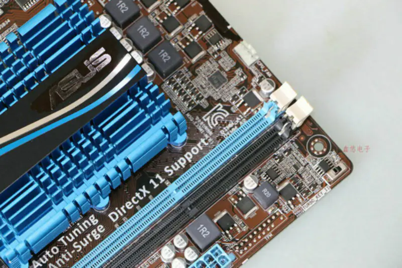 Carte mère Asus E35M1-M