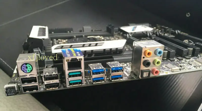 Carte mère Asus X99AUSB31 ATX