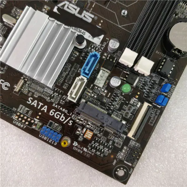 Carte mère Asus P8Q773L/BT1AG/DP_MB