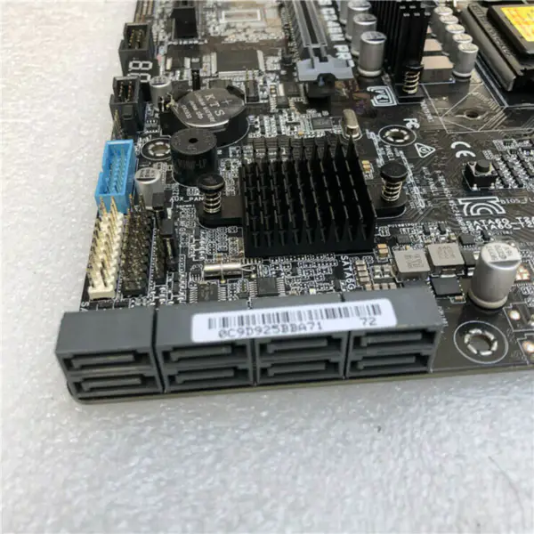 Carte mère Asus WSC246MPRO
