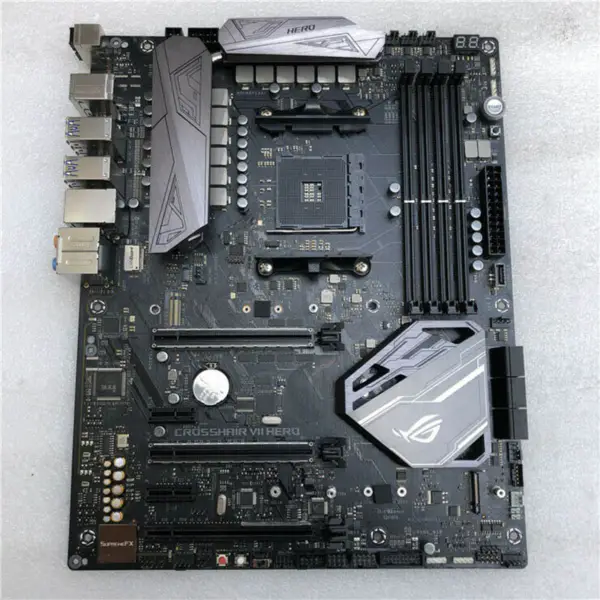 Carte mère Asus CROSSHAIR VII HERO