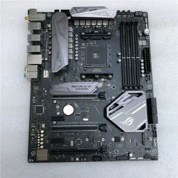 Carte mère Asus CROSSHAIRVIIHERO(WIFI)