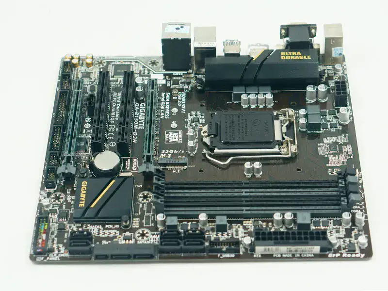 Carte mère Gigabyte GA-B150M-D3H