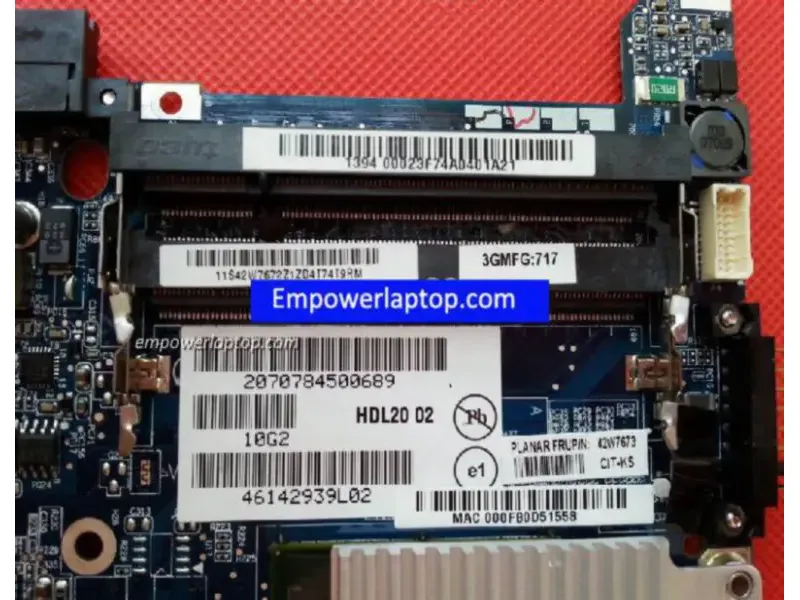 IBM 3000 C200 FRU 42W7673 HDL20 LA-3281P carte mère