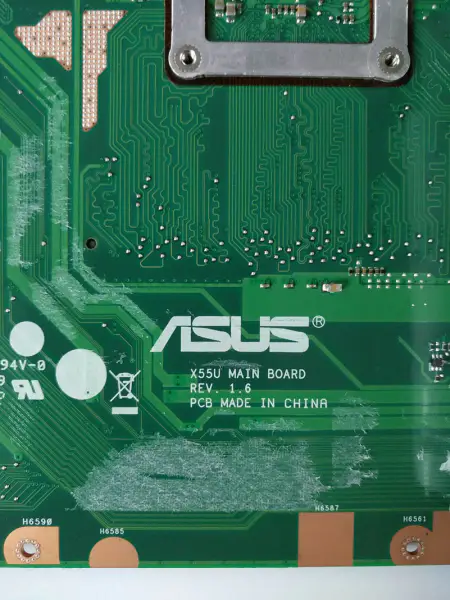 Carte mère Asus 60-N8OMB1301-D02 X55U ATX