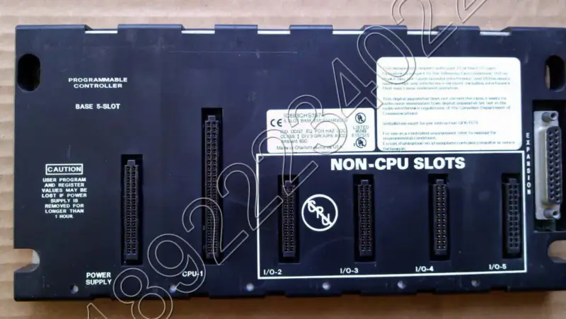 GE Fanuc IC693CHS397K 5 emplacements