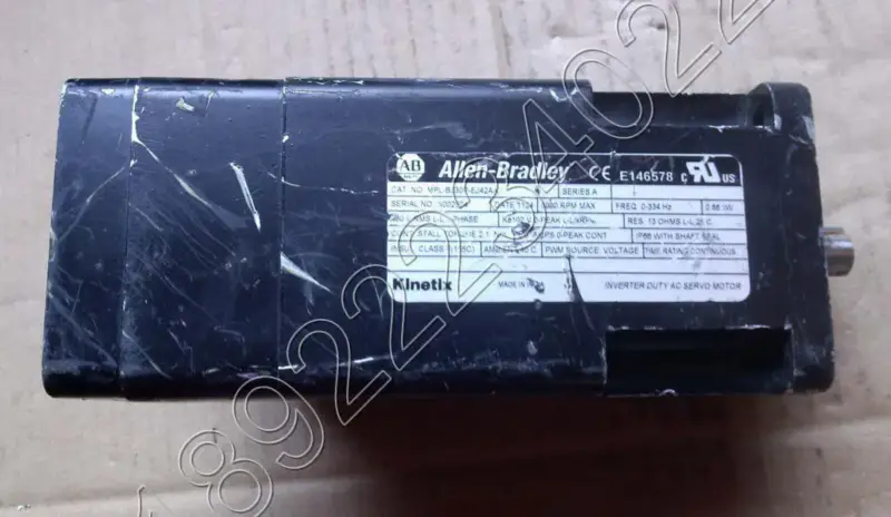 ALLEN-BRADLEY Moteur MPL-B230P-EJ42AA