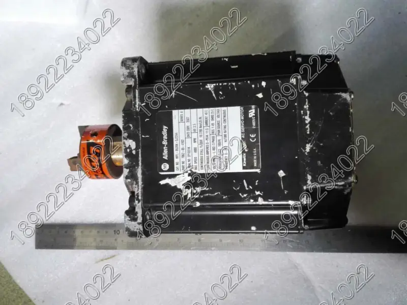ALLEN-BRADLEY Moteur MPL-B520K-SJ22AA