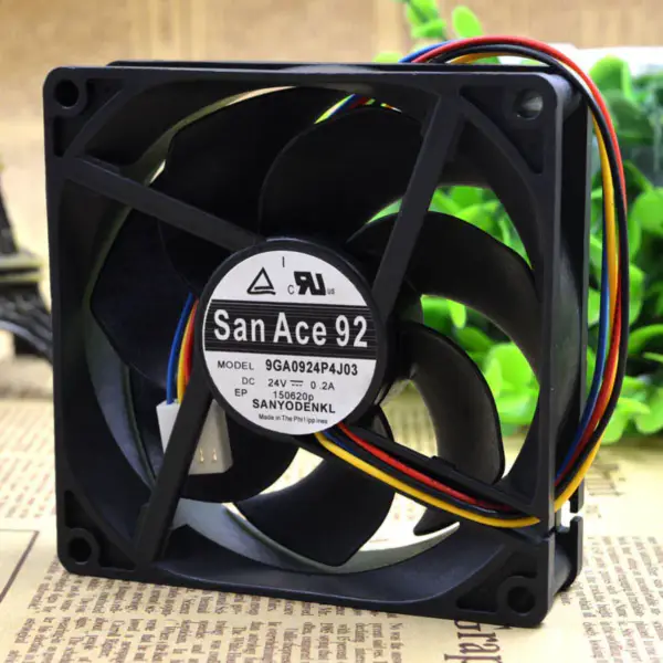 Sanyo 9GA0924P4J03 24V 0.2A 9025 Ventilateur 9CM