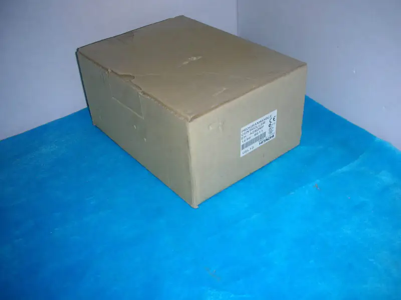 HITACHI Contrôleur programmable EH-D28DRP