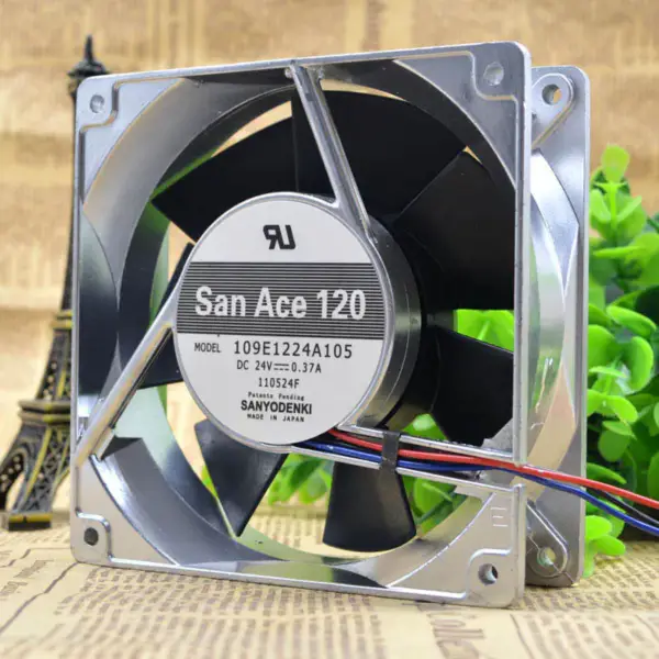 Sanyo 109E1224A105 24V 0.37A 12cm 12038 ventilateur
