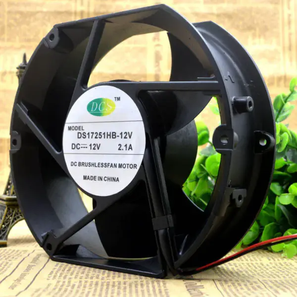 Ventilateur DCS 17CM DS17251HB-12 DC 12V 2.1A 172*172*51MM