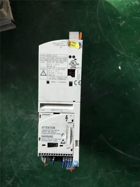 8200 vecteur 0,75KW E82EV751_4C -4C 380V