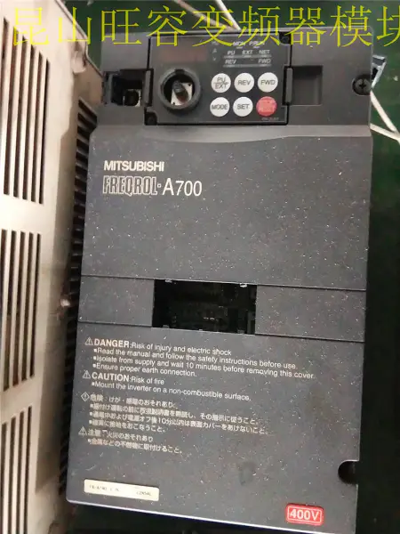 Mitsubishi série A700 FR-A740-3.7K 3.7KW 380V