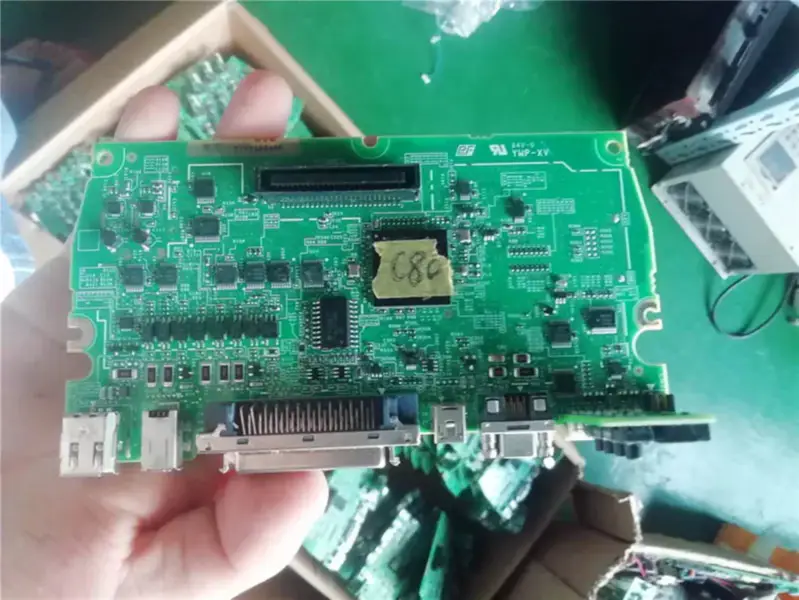 YASKAWA SGDV-IFA01B SGD7S-IFA00AA-002 Servomoteur