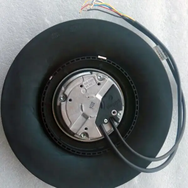 Ebmpapst R3G220-RC05-03 Ventilateur