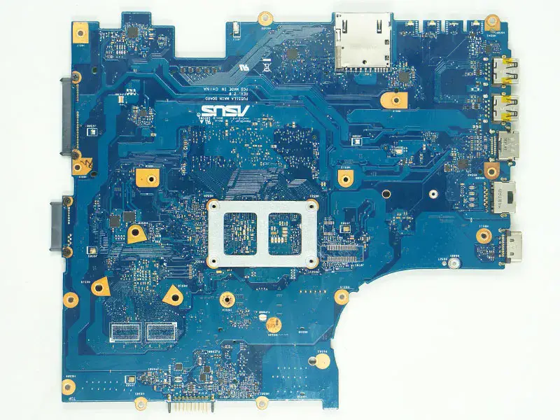 Carte mère Asus PU551LA avec carte graphique intégrée