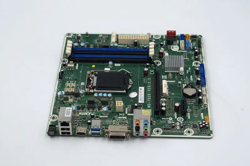 HP 810-460 MS-7826 V2.0 784740-001 784740-501 784740-601 Carte mère