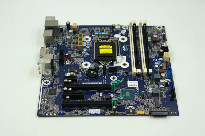 HP Z240 MT 795000-001 837344-001 837344-601 908397-601 Carte mère
