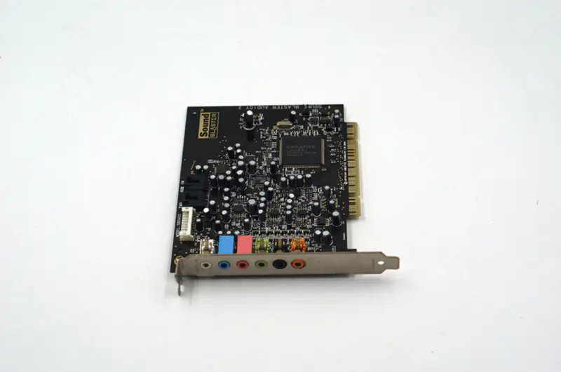 Carte son Creative Sound Blaster Audigy 2 SB0400 7.1 Channel PCI Sound Card