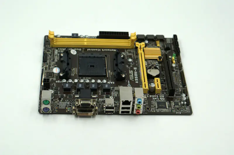 Carte mère Asus A55BM-E FM2+ / A55