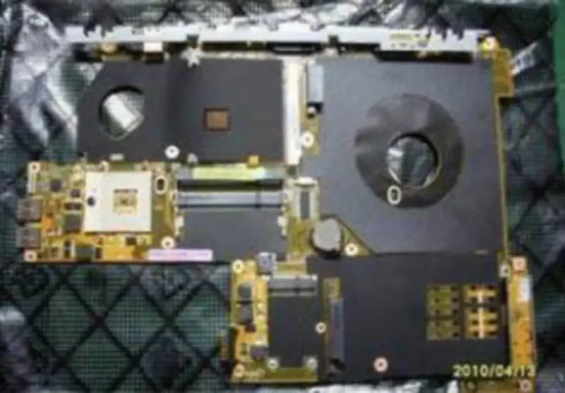 Carte mère Asus A8SR