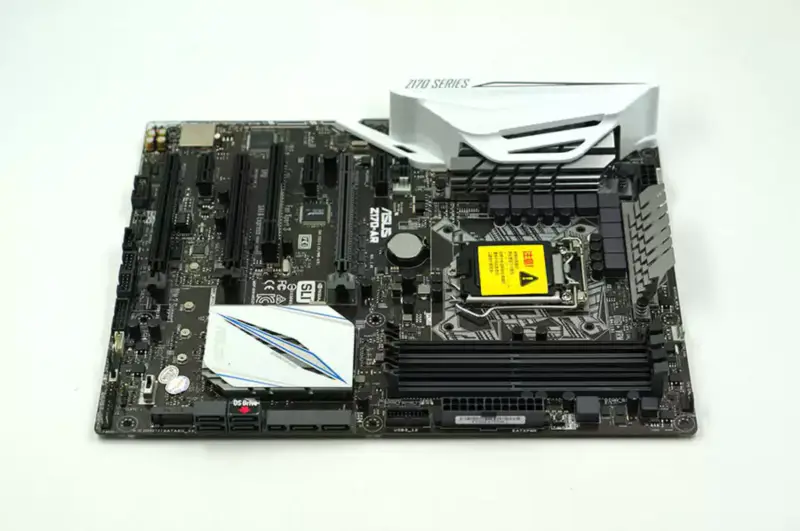 Carte mère Asus Z170-AR LGA1151 DDR4 64GB