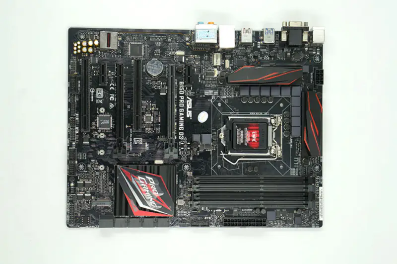 Carte mère Asus B150 PRO GAMING D3
