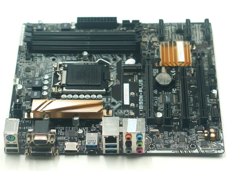 Carte mère Asus B150M-PLUS LGA 1151 DDR4