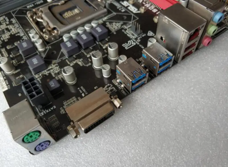 Carte mère Asus B150M-V PLUS LGA 1151 DDR4