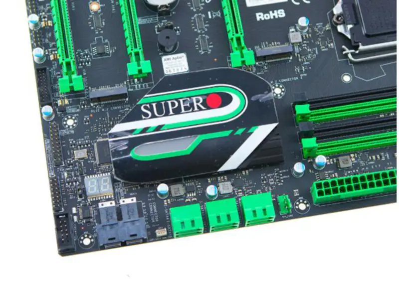 Carte mère pour station de travail SuperMicro C7Z270-CG