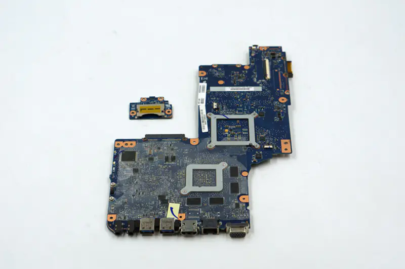 Toshiba L870 L875 C870 Carte mère Intel