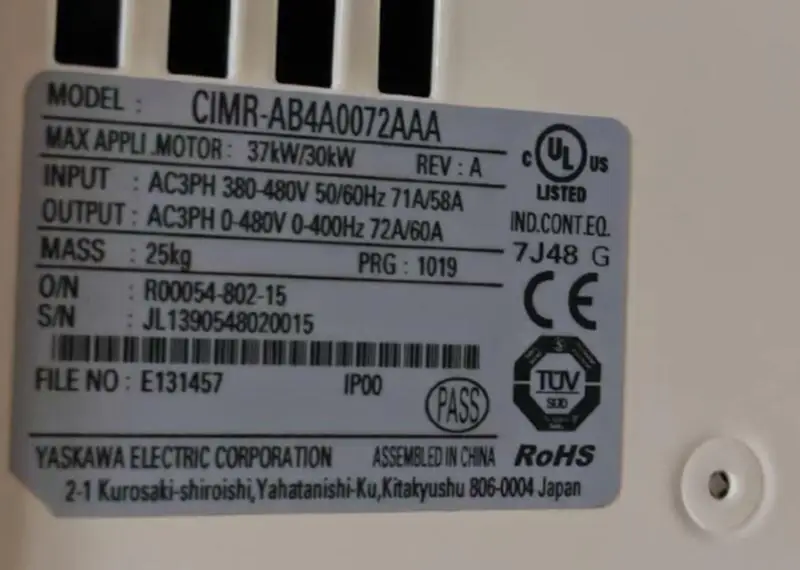 Onduleur YASKAWA A1000 CIMR-AC4A0072AAA
