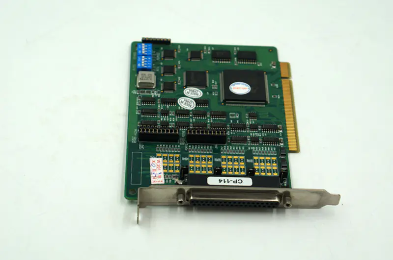 Moxa PCI Serial Cards CP-114 4 ports RS-232/422/485 carte mère industrielle