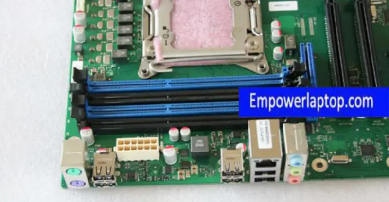 Fujitsu M720 D3128-A14 GS2 Carte mère D3128 ATX Intel Socket 2011 SATA PCIe PCI